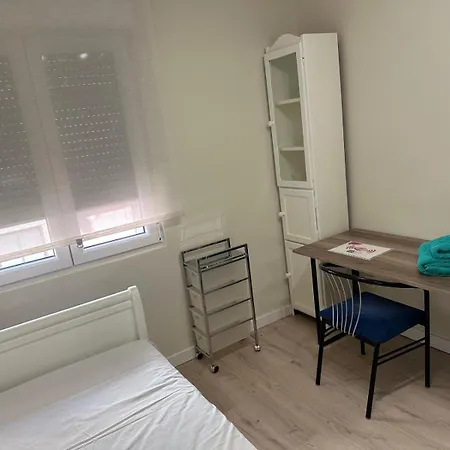 En El Centro De Apartment *